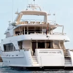 Benetti 115 yate de alquiler charter en Ibiza