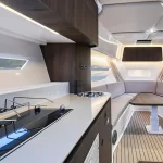 Oryx 379 barco de alquiler charter en Ibiza